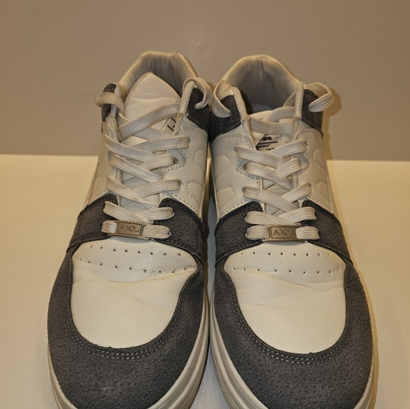 Axel Arigato White and Gray Sneakers main image 4